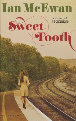 Sweet Tooth [Large Print] 141045441X Book Cover