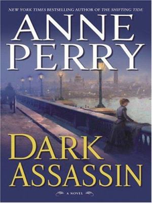 Dark Assassin [Large Print] 0786283467 Book Cover