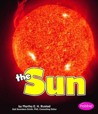 The Sun: Revised Edition 1429628375 Book Cover