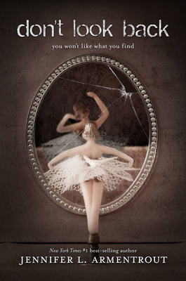 Don't Look Back 1423194667 Book Cover