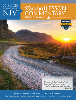 Niv(r) Standard Lesson Commentary(r) Deluxe Edi... [Large Print] 0830776389 Book Cover