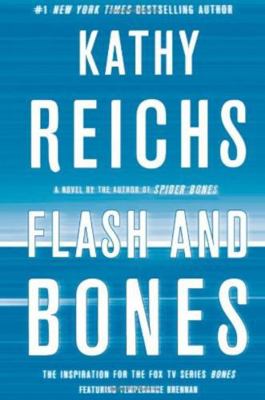 Flash and Bones Large Print 1611299314 Book Cover