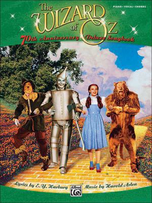 The Wizard of Oz Deluxe Songbook: Piano/Vocal/C... 0739060821 Book Cover