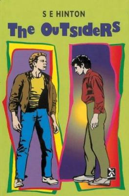 The Outsiders 0435124676 Book Cover