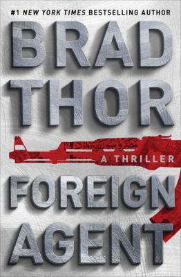 Foreign Agent [Large Print] 1410491226 Book Cover