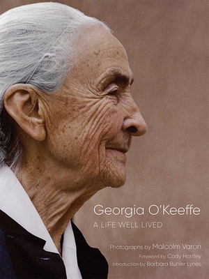 Georgia O'Keeffe: A Life Well Lived 0826362001 Book Cover