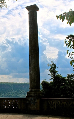 Loose Leaf B0B8HFYM96 Book Cover