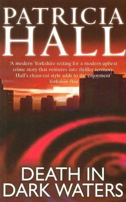 Death in Dark Waters 0749006668 Book Cover