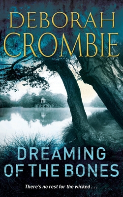 Dreaming of the Bones 0330354302 Book Cover