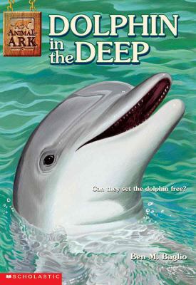 Dolphin in the Deep 0613363108 Book Cover