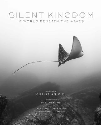 Silent Kingdom: A World Beneath the Waves 1683835840 Book Cover