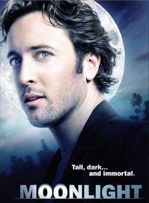 Moonlight: The Complete Series 1419876848 Book Cover