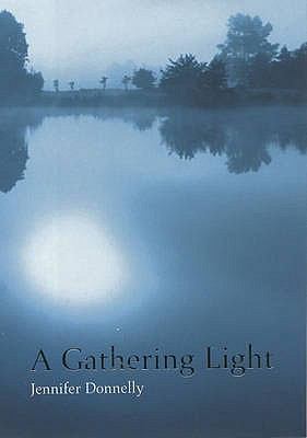 A Gathering Light 0747563047 Book Cover