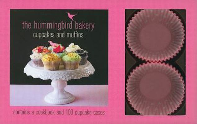 The Hummingbird Bakery Cupcake Kit [With 100 Cu... 1845979931 Book Cover