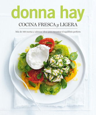 Cocina Fresca Y Ligera/ Fresh and Light [Spanish] 8466662189 Book Cover