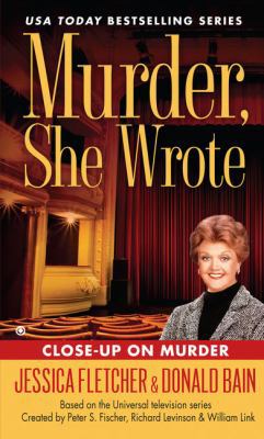 Murder, She Wrote: Close-Up on Murder [Large Print] 1410477096 Book Cover