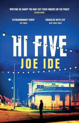 Hi Five (IQ) 1474608957 Book Cover