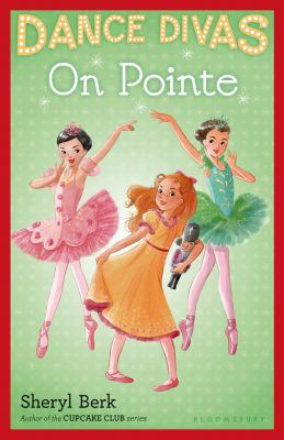 Dance Divas: On Pointe 1619635852 Book Cover