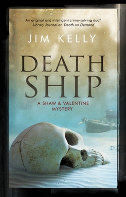 Death Ship [Large Print] 0727895753 Book Cover