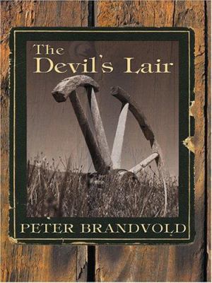 The Devil's Lair [Large Print] 0786283408 Book Cover