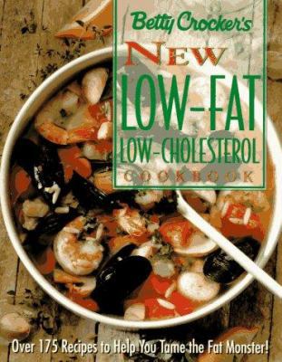 Betty Crocker's New Low-Fat, Low-Cholesterol Co... 0028603885 Book Cover
