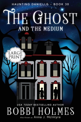 The Ghost and the Medium [Large Print] 1949977714 Book Cover