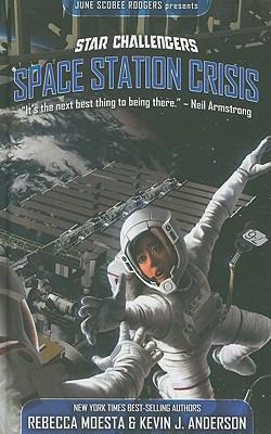 Space Station Crisis 1934857661 Book Cover