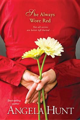 She Always Wore Red 1414311702 Book Cover