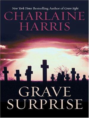 Grave Surprise [Large Print] 1597224405 Book Cover
