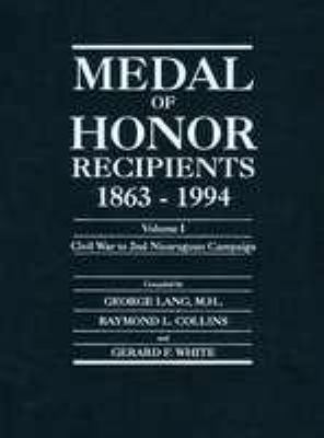 Medal of Honor Recipients 1863-1994: 2 Volume Set 0816032599 Book Cover