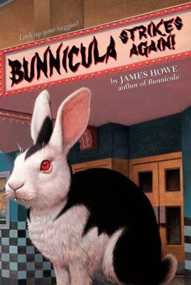 Bunnicula Strikes Again! 1416939687 Book Cover