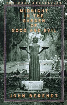 Midnight in the Garden of Good and Evil: A Sava... 0613193970 Book Cover