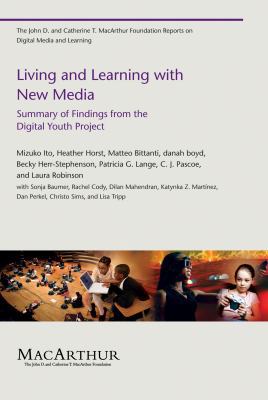 Living and Learning with New Media: Summary of ... 026251365X Book Cover