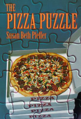 Pizza Puzzle 0440413915 Book Cover