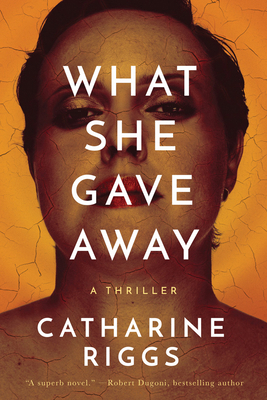 What She Gave Away 1503901890 Book Cover