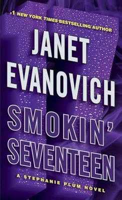 Smokin' Seventeen Large Print (A Stephanie Plum... 1611295041 Book Cover