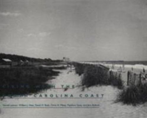 Living W/The South Carolina Coast 0822318156 Book Cover