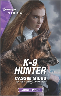 K-9 Hunter [Large Print] 1335590358 Book Cover