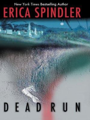 Dead Run [Large Print] 1587245086 Book Cover