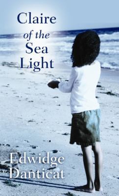 Claire of the Sea Light [Large Print] 1611739292 Book Cover