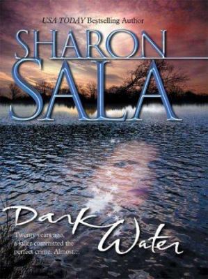 Dark Water [Large Print] 0786252022 Book Cover