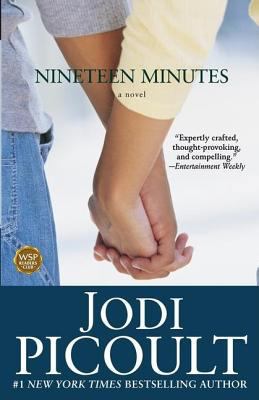 Nineteen Minutes 1416585109 Book Cover