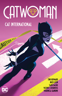 Catwoman Vol. 2: Cat International 1779520328 Book Cover