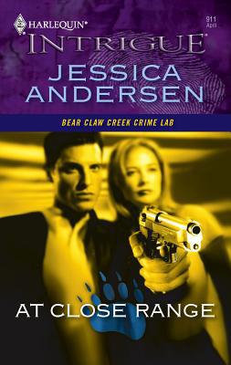 At Close Range B005GR5F6G Book Cover