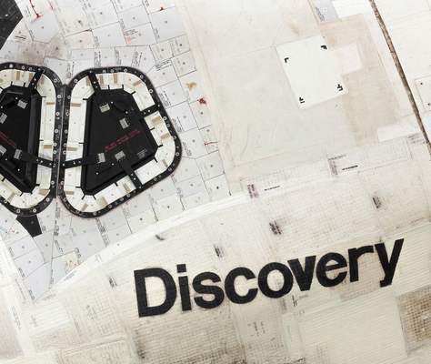 Orbital Planes: A Personal Vision of the Space ... 8862087594 Book Cover