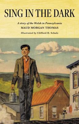 Paperback Sing in the Dark Book