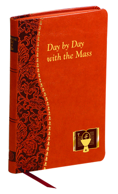 Day by Day with the Mass 1953152902 Book Cover
