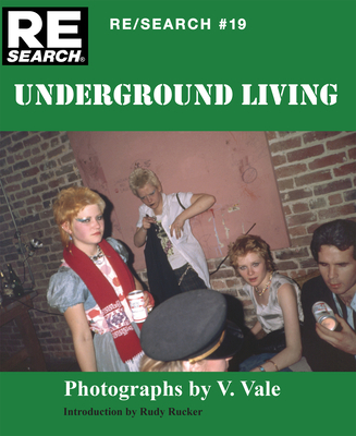 Underground Living 1889307327 Book Cover