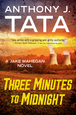 Three Minutes to Midnight 1496760670 Book Cover
