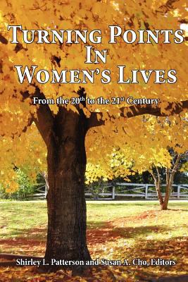 Turning Points in Women's Lives 1936745062 Book Cover